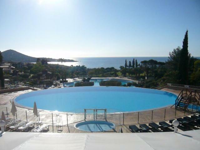 Apartment Cap Esterel Place Des Pecheurs *